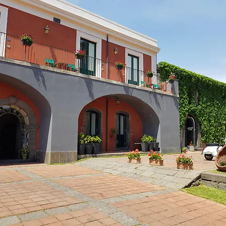 Etna Hotel 3*