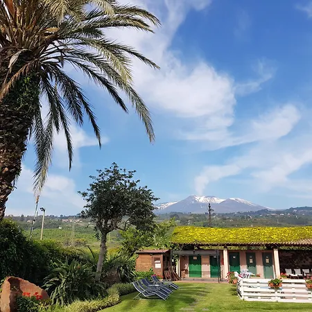 Etna Hotel 3*