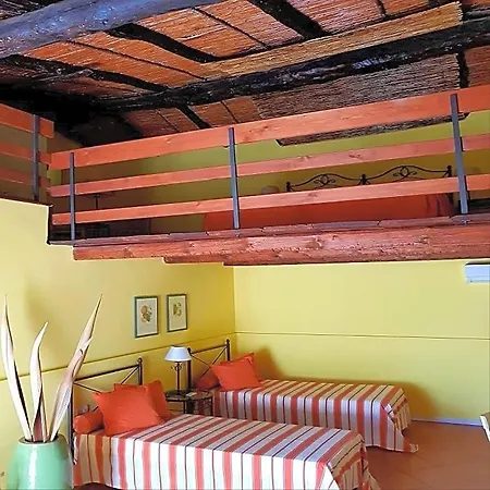 Etna Hotel 3*