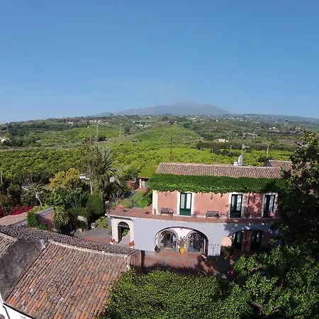 Hotel Etna 3*