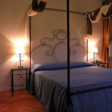 Etna Hotel 3*