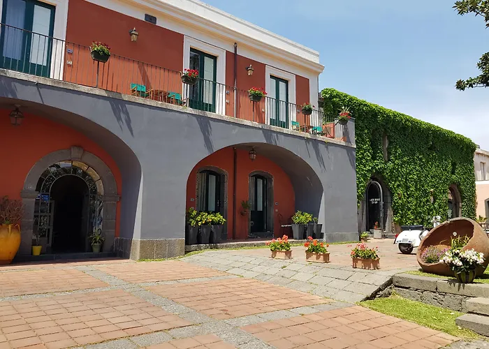 Etna Hotel 3*